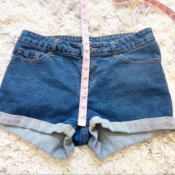 BDG Urban Outfitters Mid Rise Alexia Shortie Shorts Size 29 - Picture 10 of 10